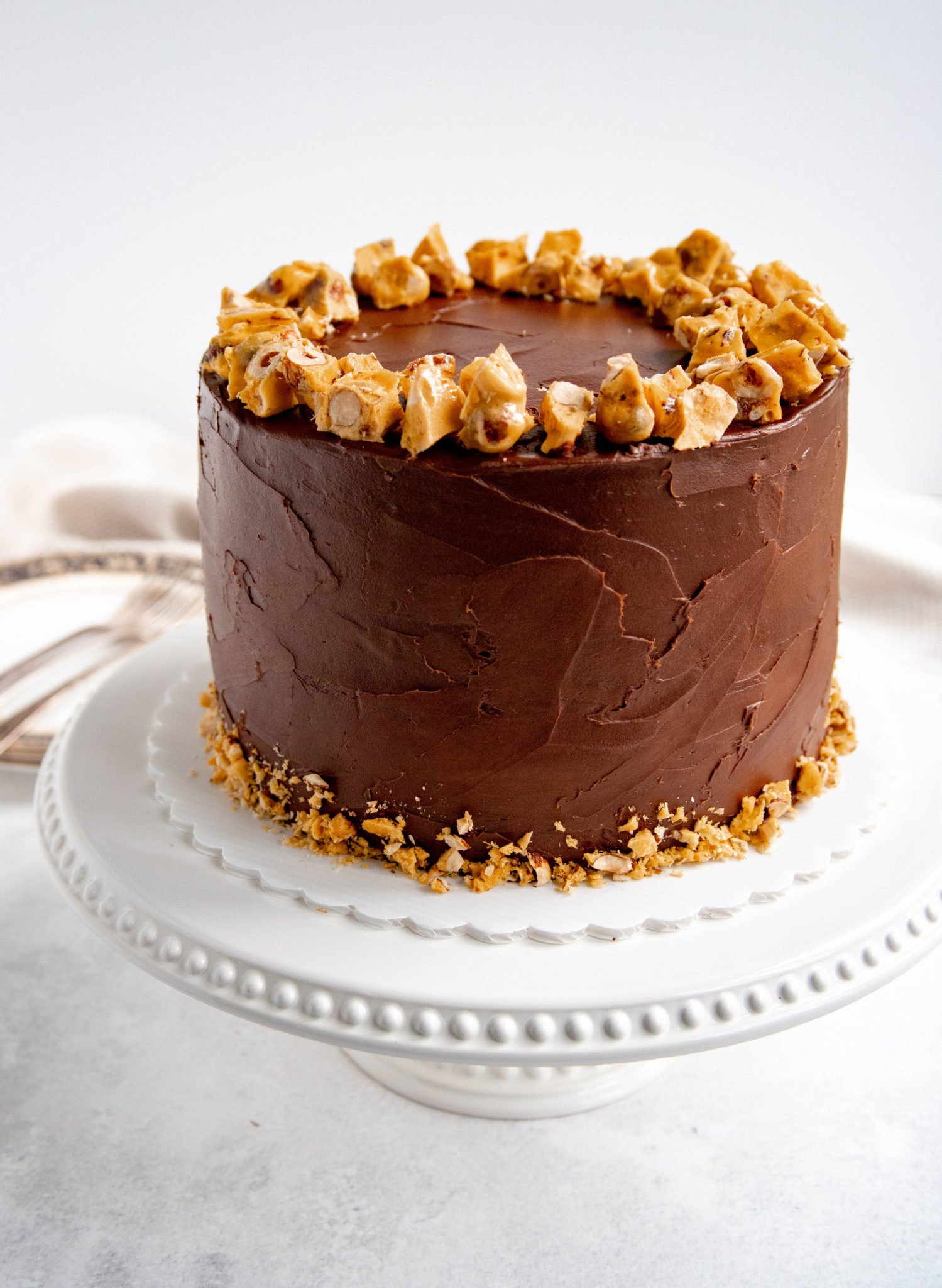 Chocolate Caramel Crunch Cake Bakes by Brown Sugar