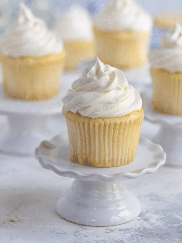Moist Vanilla Cupcakes Story Poster Image